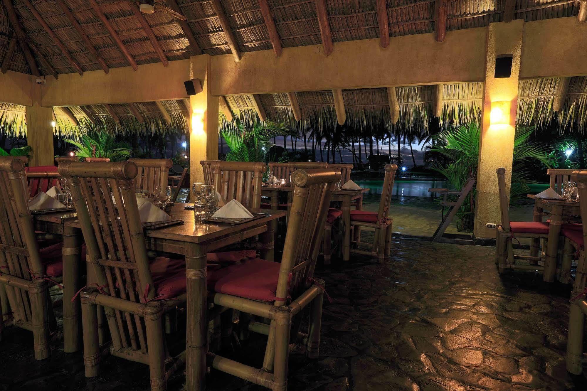 Clandestino Beach Resort Parrita Exteriér fotografie