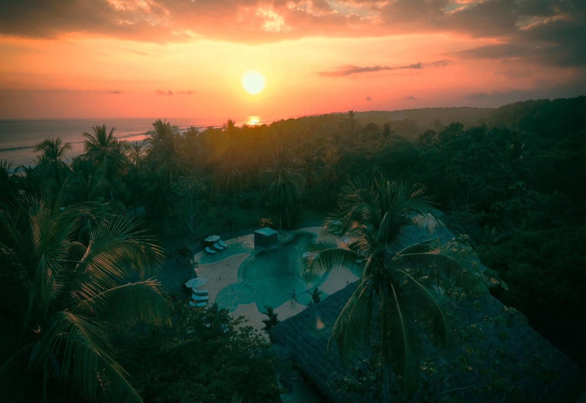 Clandestino Beach Resort Parrita Exteriér fotografie