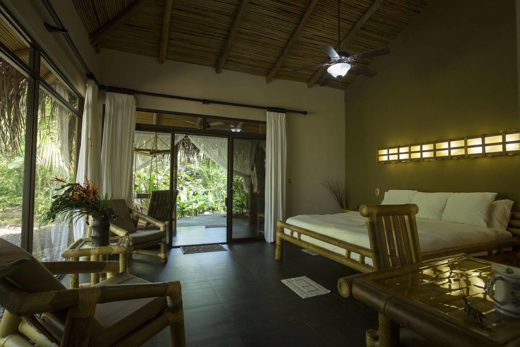Clandestino Beach Resort Parrita Exteriér fotografie